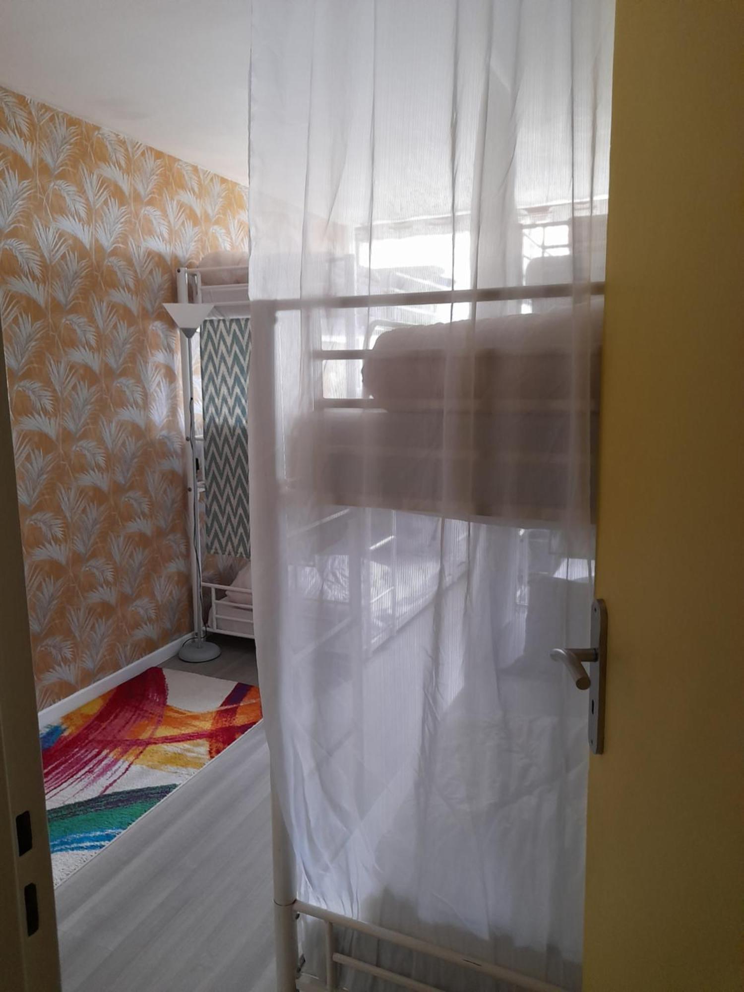 Just For Sleep-Daily Stay 20H To 10H Apres Votre Arrivee Dans Le Batiment D'Entree, Contact I'Hote Via Le Message Ici De Reservation Pour L'Enregistrement I'Entree Dans La Propriete Sans I'Approbation Est Interdite-Resevation D'Un Tiers Est Inaccepta بوبْئيني المظهر الخارجي الصورة